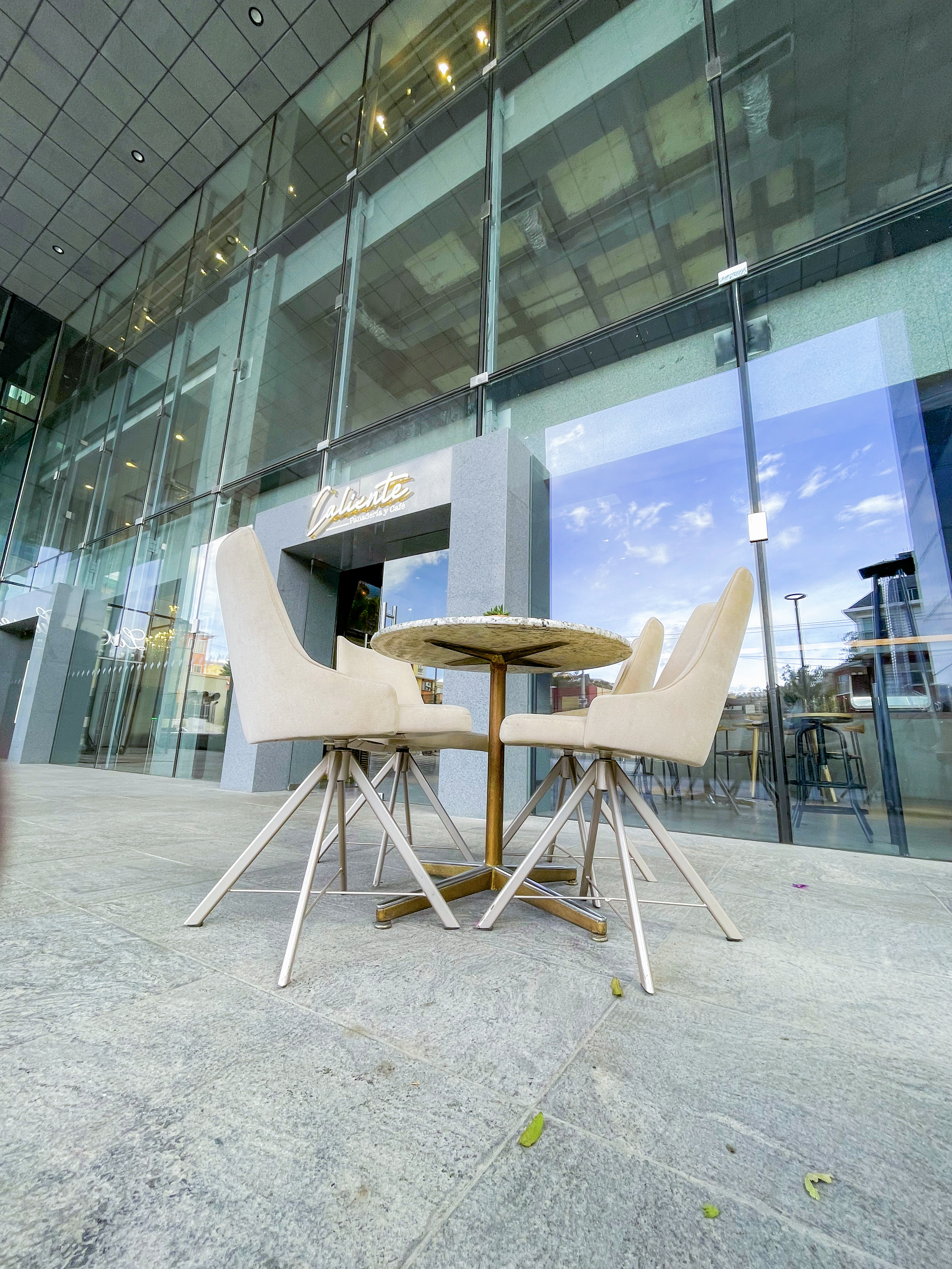 Interior Restaurante Nina